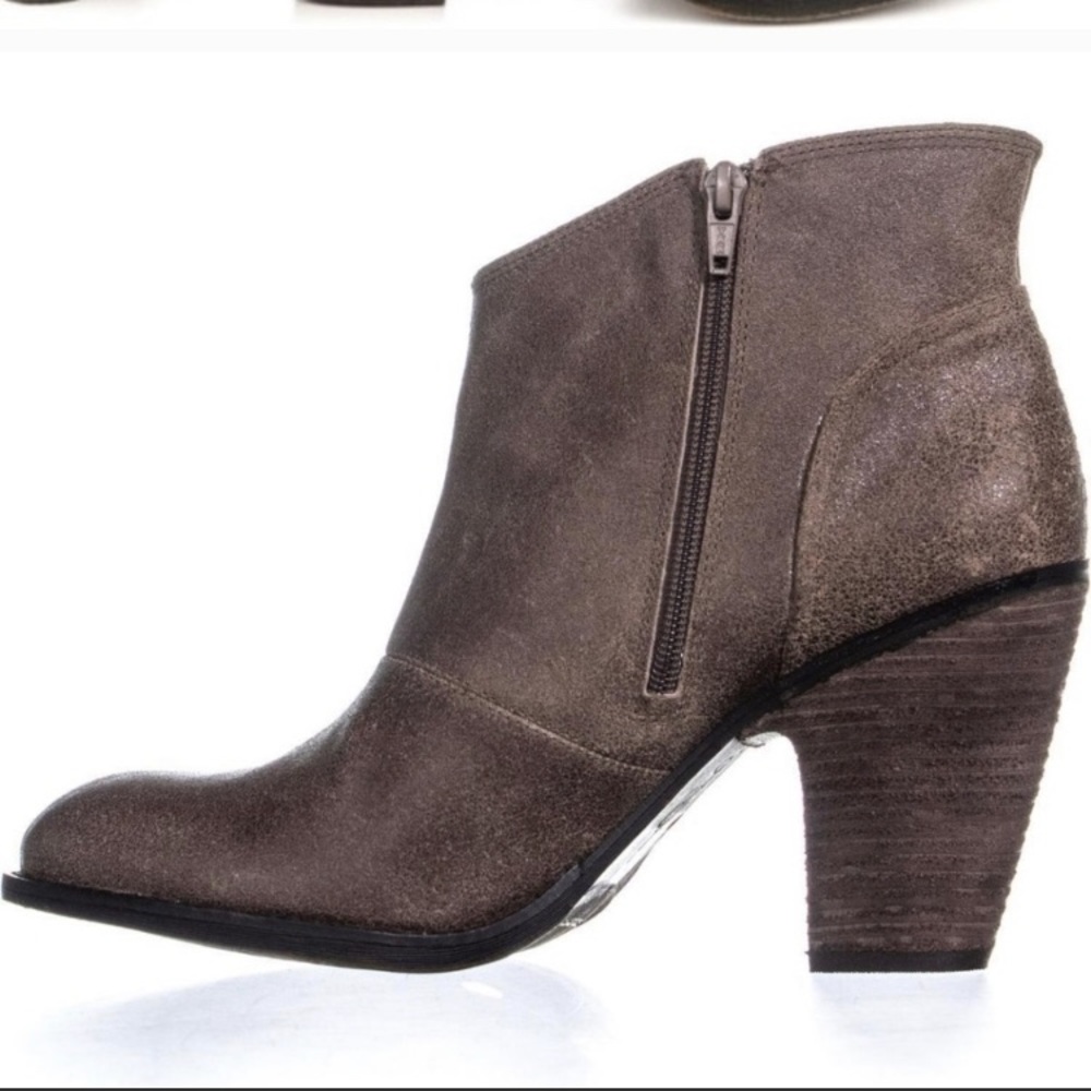💗Jessica Simpson Brown Leather Maxi Bootie💗